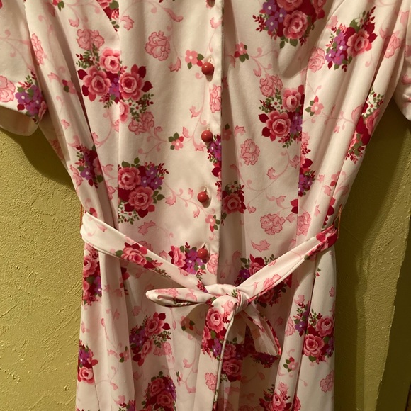 Vintage 70s Floral Dress - Picture 4 of 16